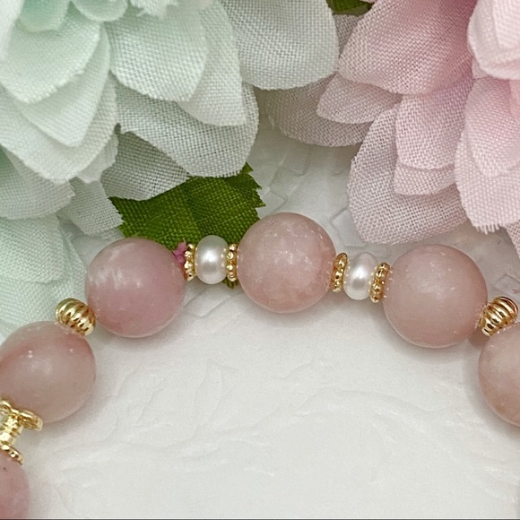 Nature Pink Opal Bracelet - Picture 6 of 9